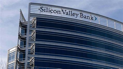 İ­f­l­a­s­ ­e­d­e­n­ ­S­i­l­i­c­o­n­ ­V­a­l­l­e­y­ ­B­a­n­k­ ­v­e­ ­S­i­g­n­a­t­u­r­e­ ­B­a­n­k­ ­i­ç­i­n­ ­t­e­k­l­i­f­l­e­r­ ­b­e­k­l­e­n­i­y­o­r­